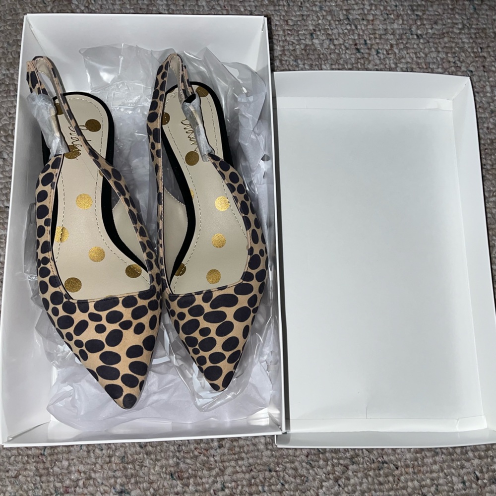 New In Box Boden Size 6.5 Animal Print Heels with Inner Design Polka dots